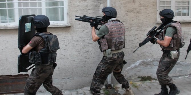 DEAŞ’IN DEPOSUNA BASKIN: 102 ÇUVAL AMONYUM NİTRAT !