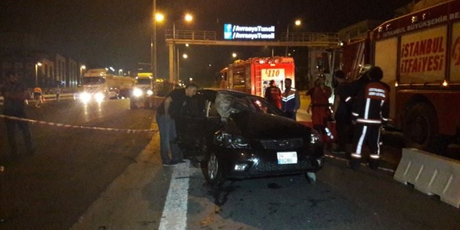 3 ARAÇ BİRBİRİNE GİRDİ: 1 KİŞİ ÖLDÜ, 1 KİŞİ YARALI