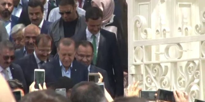 CUMHURBAŞKANI ERDOĞAN’A CAMİDE YOĞUN İLGİ