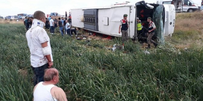 KORKUNÇ KAZA 5 KİŞİYİ CANINDAN ETTİ