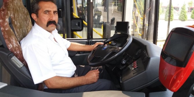 OTOBÜS ŞOFÖRÜ BÖYLE DARP EDİLDİ