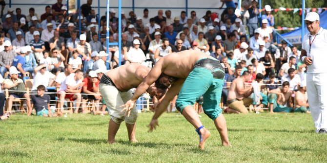 GÖKSUN KARAKUCAK GÜREŞ FESTİVALİNE REKOR KATILIM