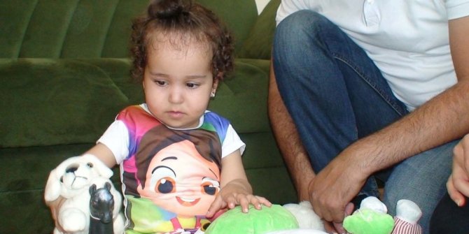 2,5 YAŞINDAKİ BERRA YARDIM BEKLİYOR