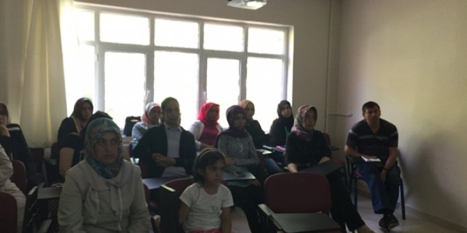 TÜRKOĞLU’NDA MANTAR YETİŞTİRİCİLİĞİ KURSU TAMAMLANDI