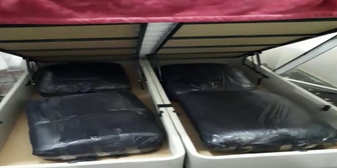 BAZANIN ALTINDAN 200 KİLOGRAM ESRAR ÇIKTI