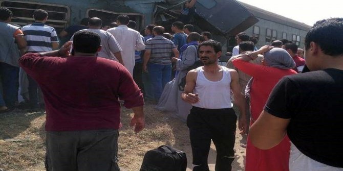 MISIR’DAKİ TREN KAZASINDA BİLANÇO ARTIYOR: 36 ÖLÜ, 123 YARALI