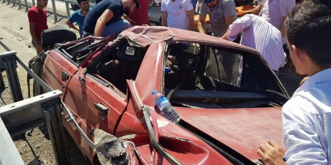 SIKIŞAN SÜRÜCÜYÜ VATANDAŞLAR KURTARDI