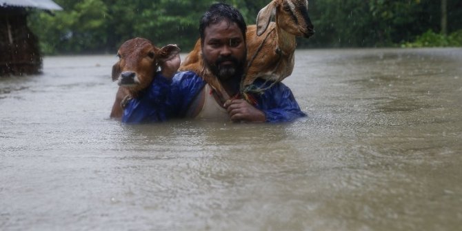 NEPAL’DE SEL VE HEYELAN: 70 KİŞİ ÖLDÜ