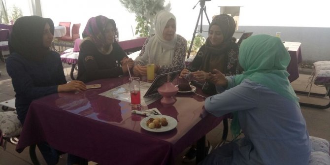 BU KAFE SADECE KADINLAR İÇİN