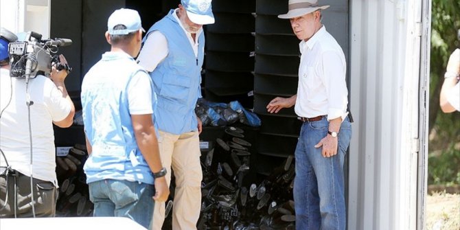 KOLOMBİYA'DA 52 YILLIK SAVAŞ SONA ERDİ