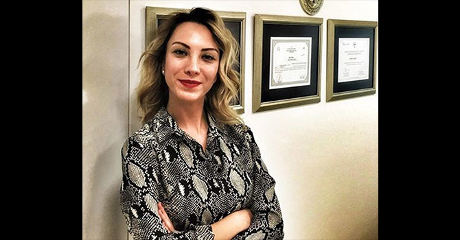 KADINLARDA RAHİM KANSERİ BELİRTİLERİNE DİKKAT