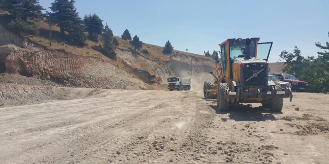 BAŞDERVİŞLİ-BOYLU YOLU DA GENİŞİYOR