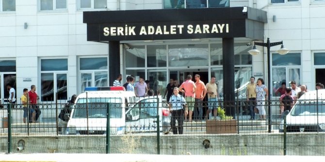 DÖVÜLEREK ÖLDÜRÜLMÜŞTÜ: 2 KİŞİ TUTUKLANDI