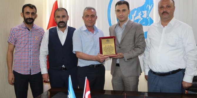 ÜLKÜ OCAKLARI'NDAN ÇEVİK KUVVET ŞUBE MÜDÜRÜ TAHSİN TUNÇ'A TEŞEKKÜR