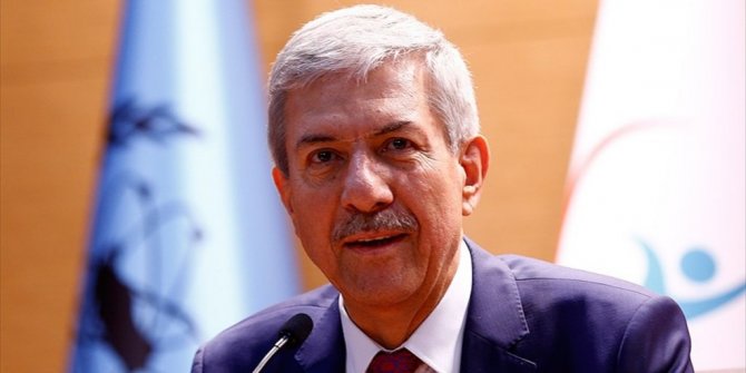 'SAĞLIKTA ÇOK BAŞLILIĞI KALDIRIYORUZ'