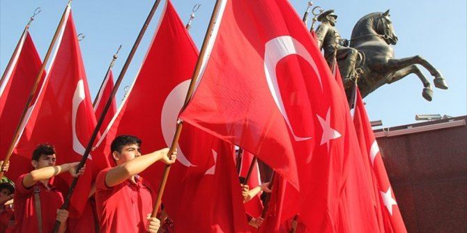 YURTTA 30 AĞUSTOS COŞKUYLA KUTLANIYOR