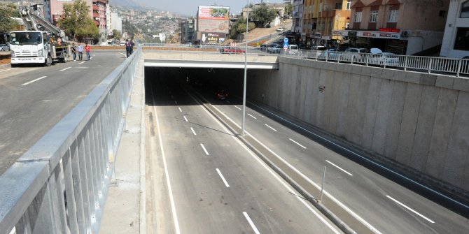 VE BEKLENEN OLDU! KARAMANLI KAVŞAĞI TRAFİĞE AÇILDI