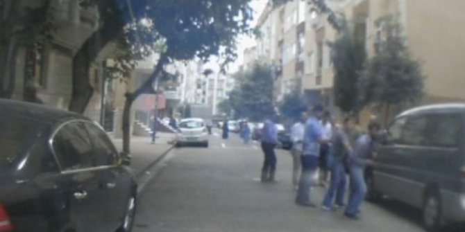 DOLANDIRICIYA SOKAK ORTASINDA MEYDAN DAYAĞI