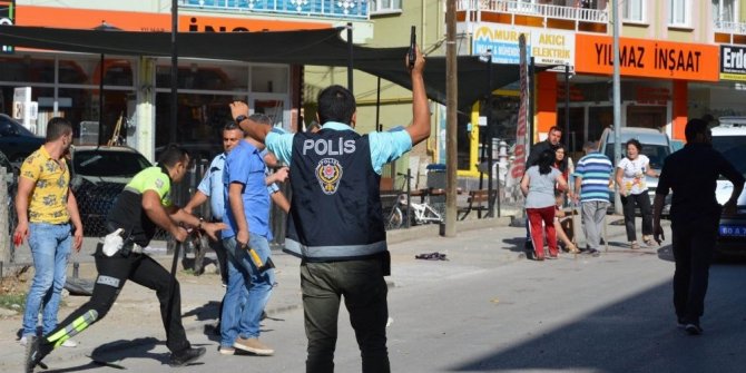 O İL'DE TAŞLI, SOPALI KAVGA: 11 YARALI