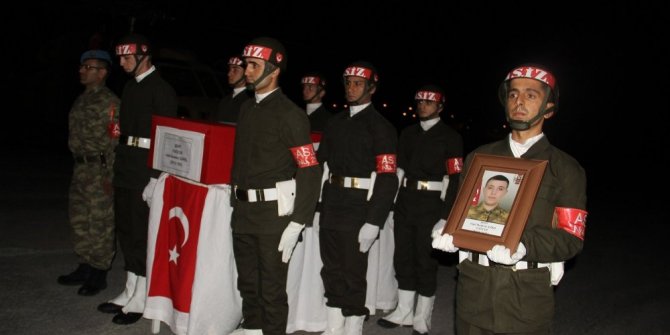 ŞEHİT PİYADE ER GÜREL İÇİN CENAZE TÖRENİ DÜZENLEDİ