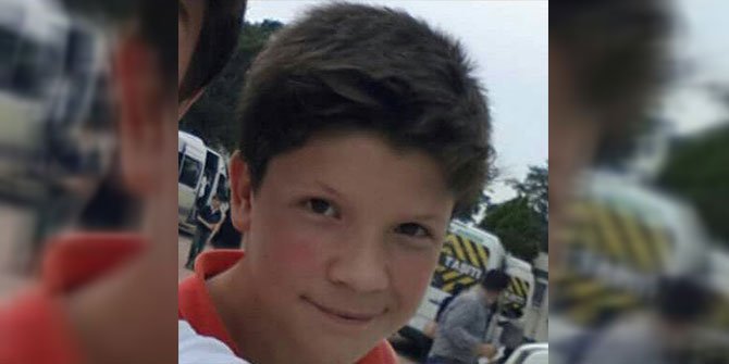 ÇOCUK SÜRÜCÜ KAZADA ÖLDÜ