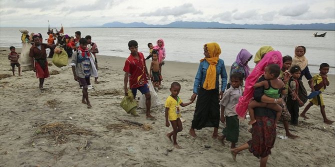 BANGLADEŞLİ BAKANDAN MYANMAR'A ARAKAN SUÇLAMASI