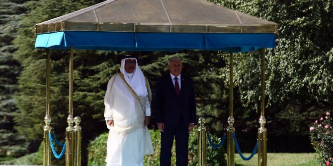 BAŞBAKAN YILDIRIM KUVEYTLİ MEVKİDAŞINI TÖRENLE KARŞILADI