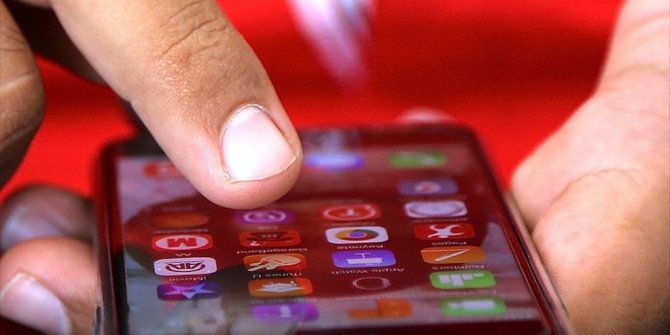 MOBİL ABONE SAYISI 76,6 MİLYON OLDU