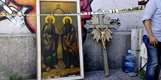 KARAKÖY LATİN KATOLİK KİLİSESİNDEN HIRSIZLIK