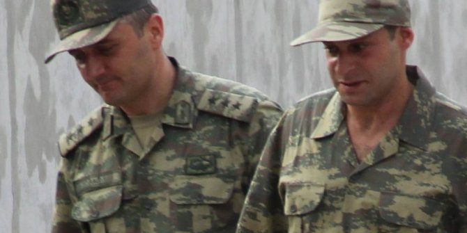 KEREM KILIÇDAROĞLU ASKERİ ÜNİFORMAYI GİYDİ