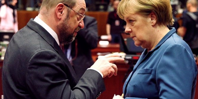 MERKEL: “AB-TÜRKİYE İLİŞKİLERİNİ ASKIYA ALABİLİRİZ”