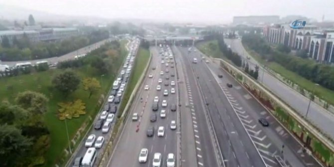 TRAFİK YOĞUNLUĞU HAVADAN GÖRÜNTÜLENDİ