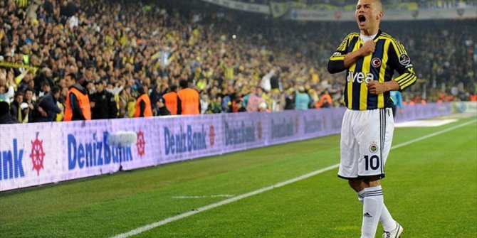 ALEX BELGESELİNİN GALASI YAPILDI