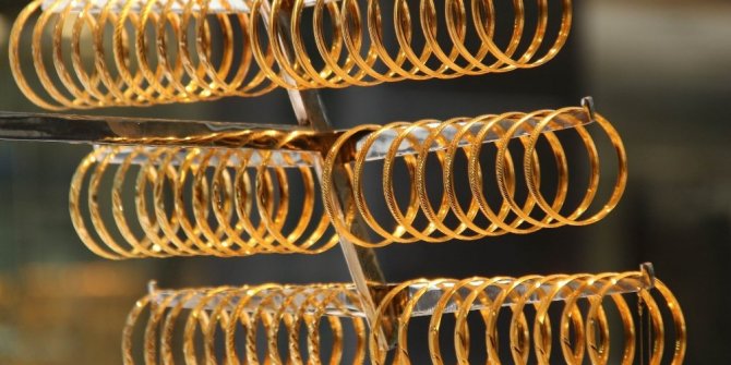 ALTIN NE KADAR OLDU?