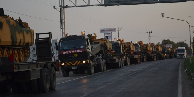 CİLVEGÖZÜ’NE ASKERİ ARAÇ SEVKİYATI