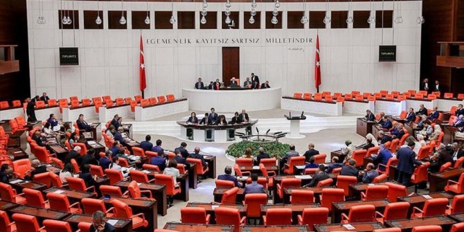 MECLİS YENİ İÇTÜZÜKLE ÇALIŞMALARINA BAŞLAYACAK