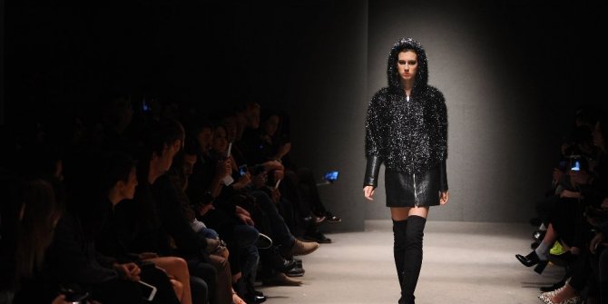 ITIR ESEN’İN TACI GERİ ALINDI