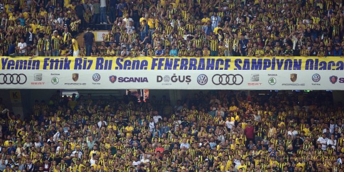 KADIKÖY’DE TRİBÜNLER TIKLIM TIKLIM