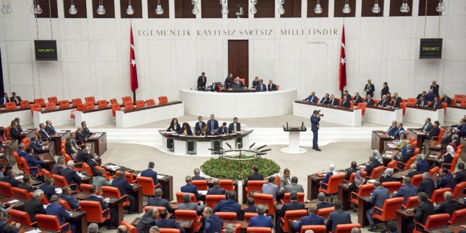 TBMM GENEL KURULU’NDA FIKRA POLEMİĞİ