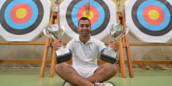 SAKATLANINCA BOKSU BIRAKTI, OKÇULUKTA ŞAMPİYON OLDU
