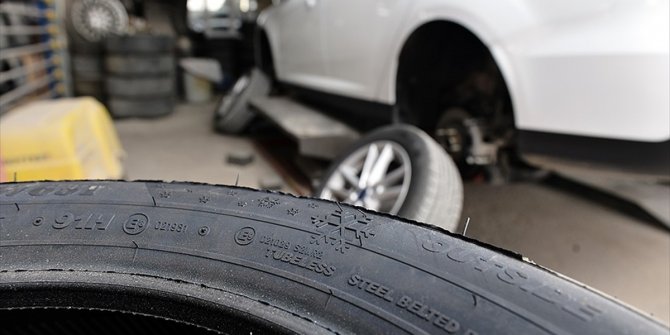 BAKANLIKTAN 'KIŞ LASTİĞİ' HATIRLATMASI