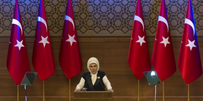 ’SIFIR ATIK PROJESİ’ EMİNE ERDOĞAN’IN ÖNCÜLÜĞÜNDE BAŞLATILDI