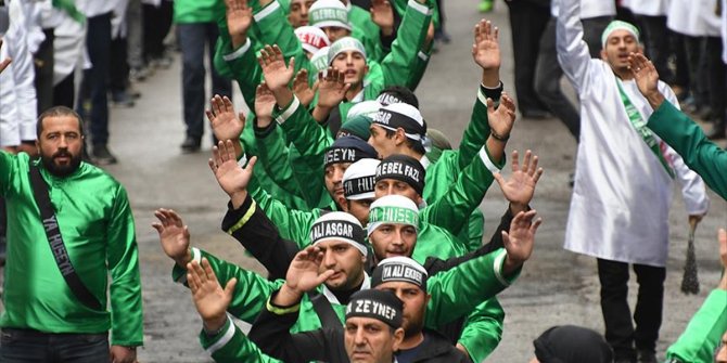 KERBELA ŞEHİTLERİ ANILIYOR