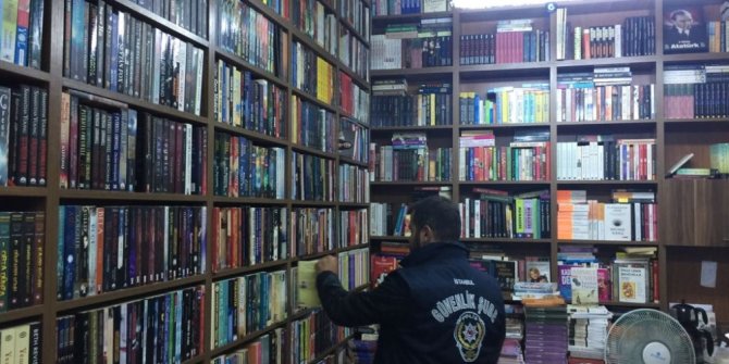 İSTANBUL’UN 15 İLÇESİNDE KORSAN KİTAP OPERASYONU: 30 GÖZALTI