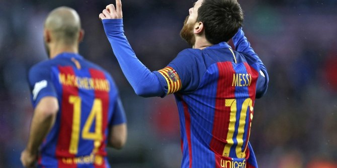 REFERANDUM BARCELONA MAÇINI ERTELETTİ