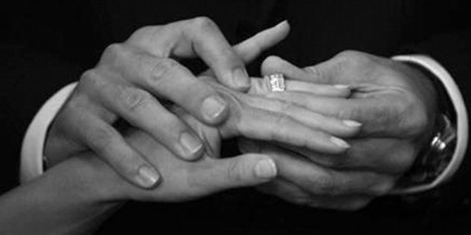 KAHRAMANMARAŞ'TA KATALOG EVLİLİĞİ YAPTIRAN ÖĞRETMENİN CEZASI BELLİ OLDU