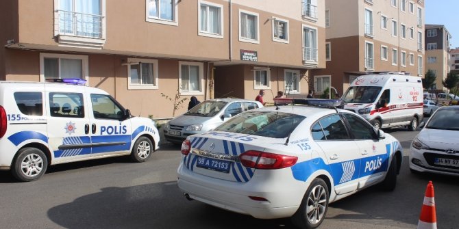 EŞİNİ 16 BIÇAK DARBESİYLE ÖLDÜRDÜ