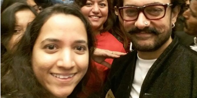 AAMİR KHAN İSTANBUL’DA YAŞAYAN HİNTLİLERLE BULUŞTU