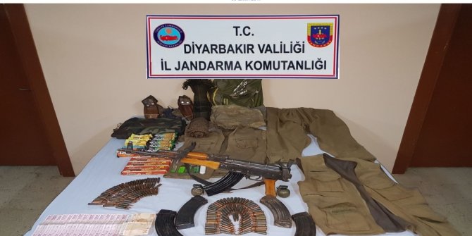 2 TERÖRİST VE 2 İŞBİRLİKÇİ  YAKALANDI