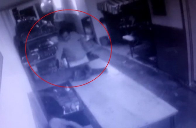 İSTANBUL’DAKİ KORKUNÇ CİNAYET KAMERAYA YANSIDI